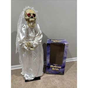 Vintage 1998 Gemmy Halloween Animated Skeleton Bride 3.5 Ft Tall WORKS PERFECT!